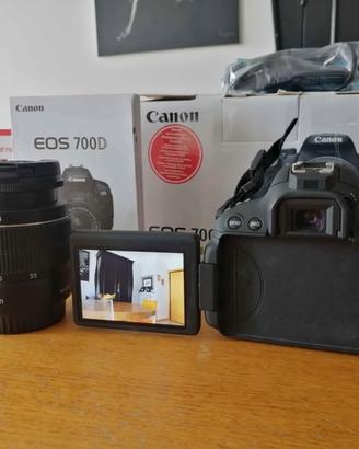 Canon EOS 700D