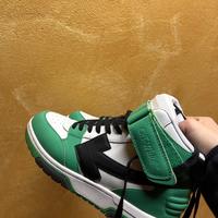 OFF-WHITE sneakers