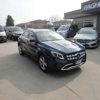 MERCEDES GLA (X156) GLA 200 d Automati...