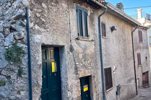Vico nel Lazio, da ristrutturare 