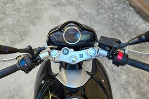 Suzuki Inazuma 250 - 2013