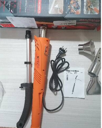 Bruciatore elettrico erba giardino.
