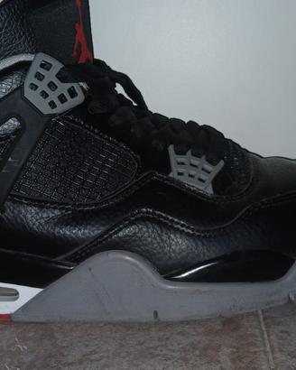 Nike Air Jordan 4 Retro “Bred Reimagined” 42