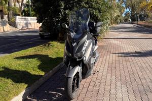 Yamaha XMAX 400 2015 - Bauletto