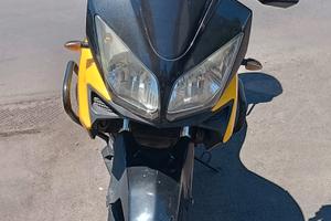 Suzuki Vstrom 1000 