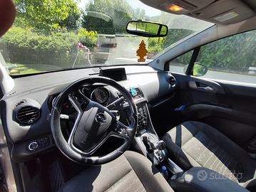  Opel meriva 2011
