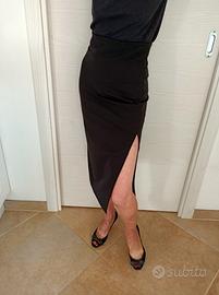 Gonna MOTIVI tubino con spacco laterale.