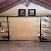 Libreria con comodini Lema