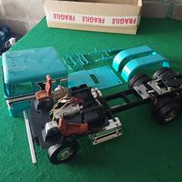 TAMIYA  CAMION  1/14 GLOBE LINER