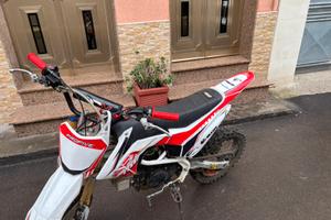 Pit bike 125