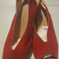 sandali in camoscio rossi