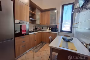 Camera pressi Tommaso Cannizzaro per ragazza