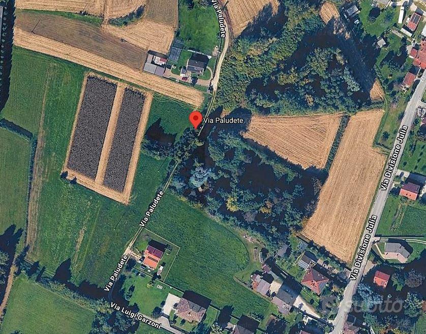 Cassacco centro, terreno agricolo recintato - Vista 2