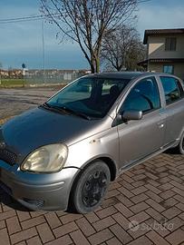 Toyota Yaris 2003