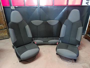 Sedili Ciroen C1 /107 / Aygo completi