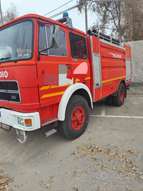 Autobotte antincendio