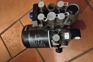 Essiccatore completo aria camion iveco astra