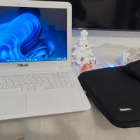 ASUS F556UV - 12 GB RAM- I7 - 120 SSD