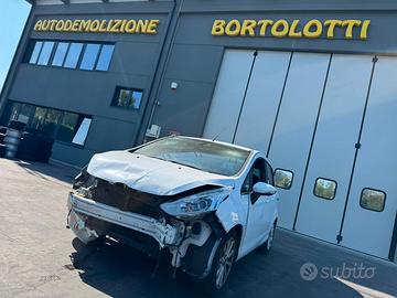 FORD B MAX per ricambi usati RTJC