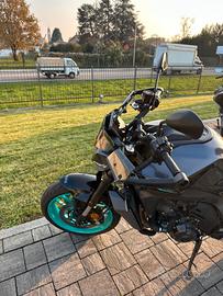 Yamaha MT-09 YAMT AKRAPOVIC MISTRAL GRAY