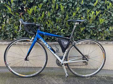 Bici da corsa Giant, taglia S, Shimano Ultegra