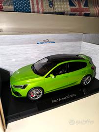 modellino ford focus st 1/18