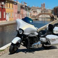 Street glide 1584