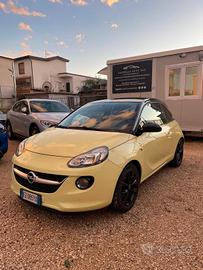 Opel Adam 1.2 70 CV Glam