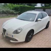 alfa romeo Giulietta QV  1750 235cv turbo benzina 