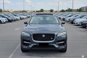 Jaguar F Pace 2.0cc 180cv RSport