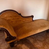 divano sceslong vintage