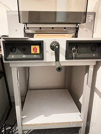 Tagliacarta elettrica per uso professionale