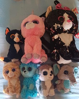 Peluche e bambole