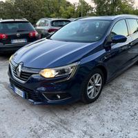 Renault Megane Mégane Sporter dCi 8V 110 CV EDC En