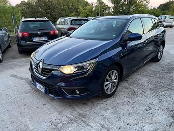 Renault Megane Mégane Sporter dCi 8V 110 CV EDC En