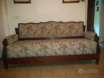 Divano antico Ottomana