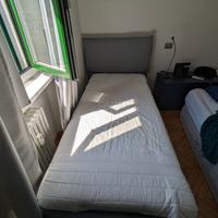 Letto Ikea singolo a contenitore 