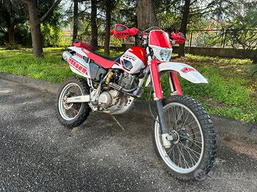 Yamaha TTR 600