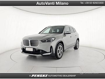 BMW X1 iX1 edrive 20 X-Line