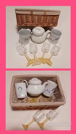 cestino con bicchieri