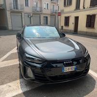 Audi e-tron GT Quattro, 2021, 66000 km, Cerchi 21