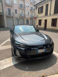 Audi e-tron GT Quattro, 2021, 66000 km, Cerchi 21