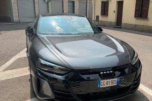 Audi e-tron GT Quattro, 2021, 66000 km, Cerchi 21