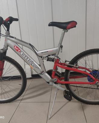 Bicicletta MTB r 26