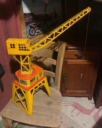 Gru giocattolo d’epoca