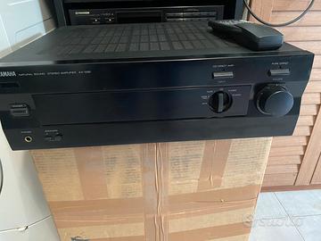 Yamaha AX 592