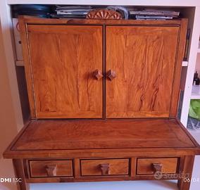 Portagioie/Portaorologi in ulivo pezzo unico.