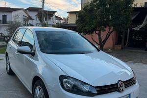 Volkswagen Golf 6 1.6 TDI 105Cv DSG Highline