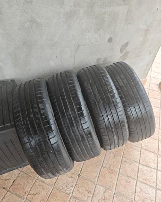 4 gomme estive Hankook 215x65 R17 NUOVE