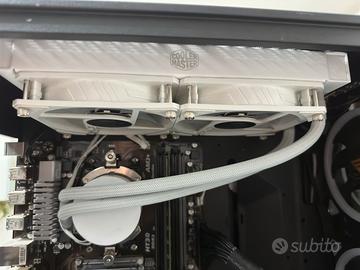 dissipatore a liquido cooler master